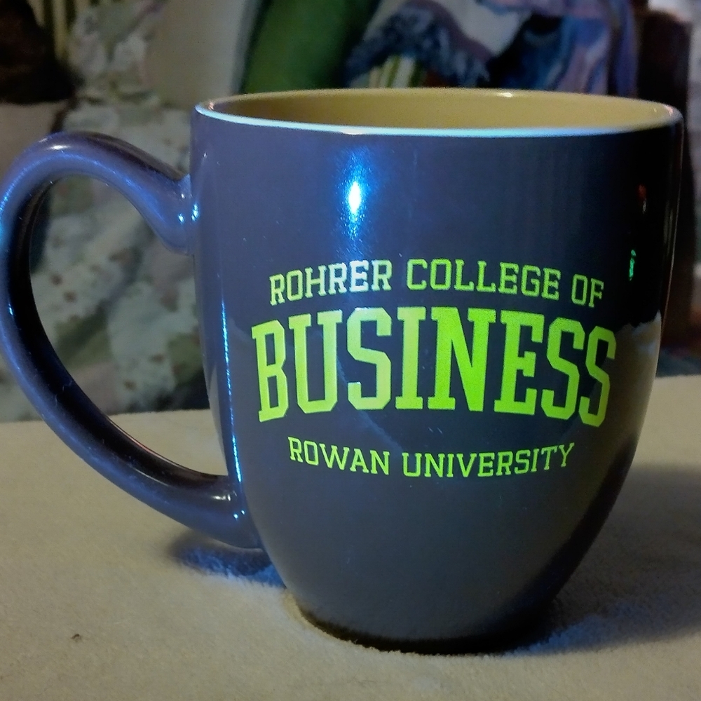 Large Rutgers U mug - Picture 5 of 8
